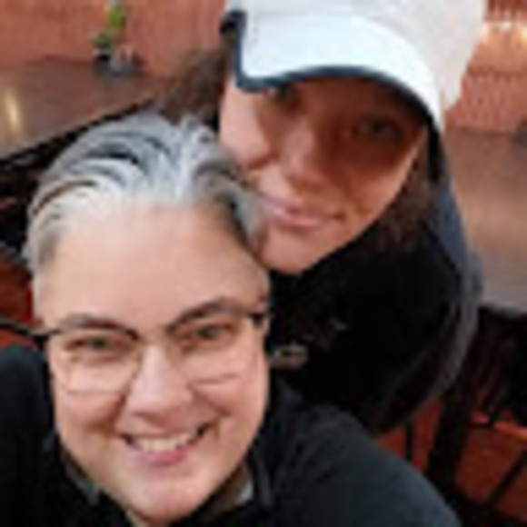 Meet your Posher, Ashley - Picture 1 of 1